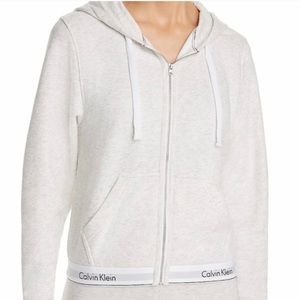 NWOT CALVIN ZIP UP